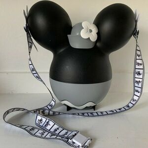 Disney Parks  Exclusive Steamboat Willie Minnie Mouse Popcorn Bucket